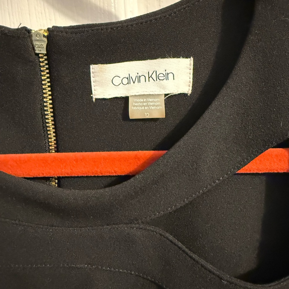 Calvin Klein Elegant Black Garment